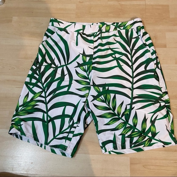 💥5/$25 BNWT Patpat men’s  and boys matching swim shorts in size medium - Picture 6 of 9